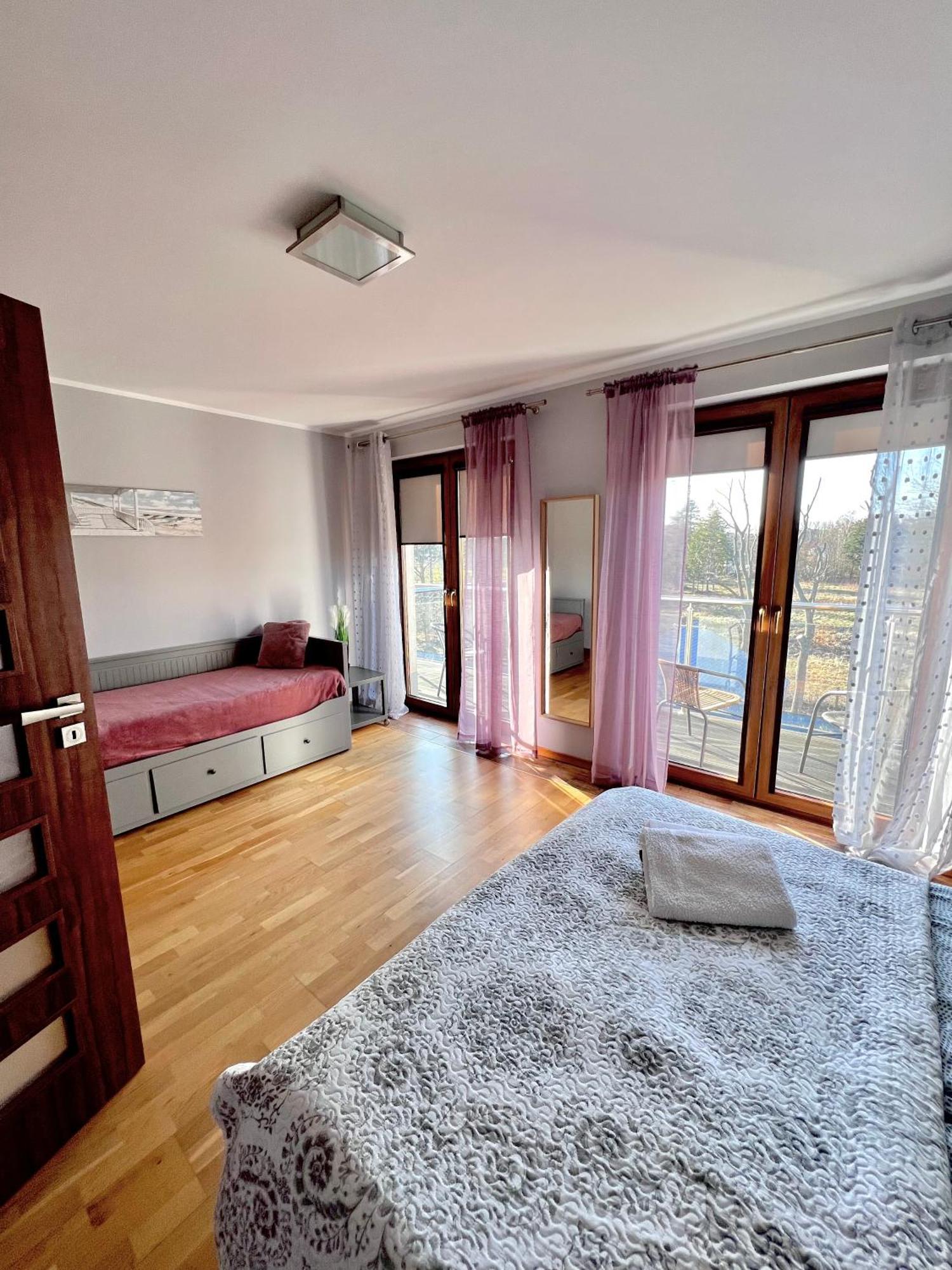 Apartamenty Ku Sloncu - Klifowa Ястшембя-Гура Экстерьер фото